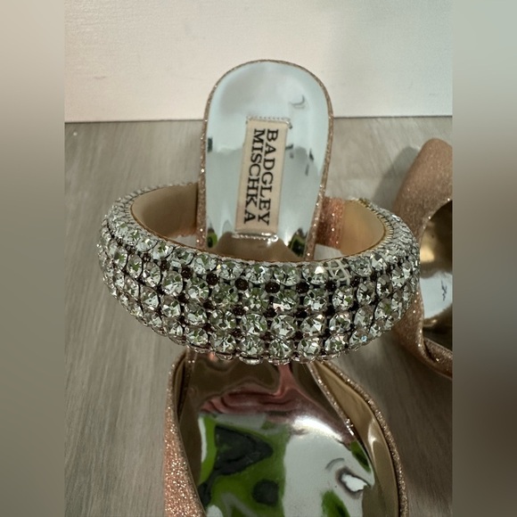 Badgley Mischka Jewel Gold Glitter Jan Strappy Pointed Toe Heels Mule 8 - Picture 16 of 16